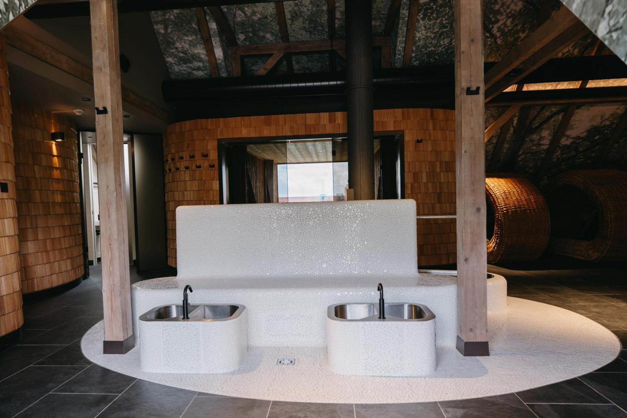 Oblik Resort Louny Eksteriør billede