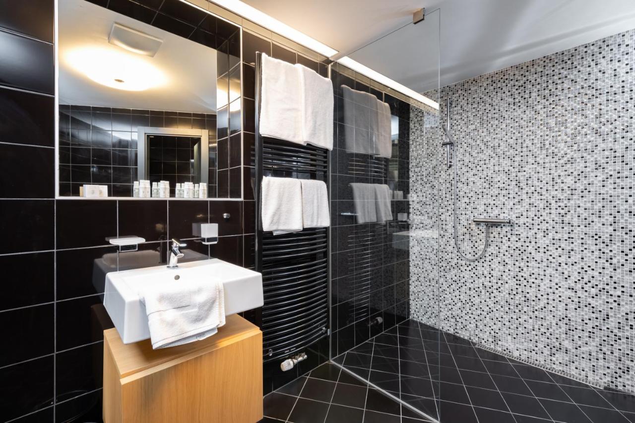 Oblik Resort Louny Eksteriør billede