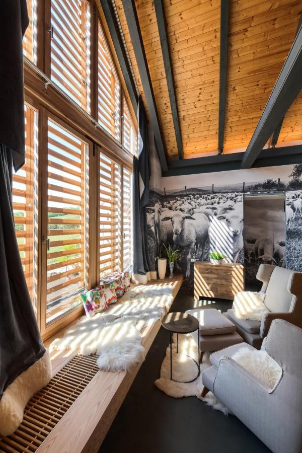 Oblik Resort Louny Eksteriør billede